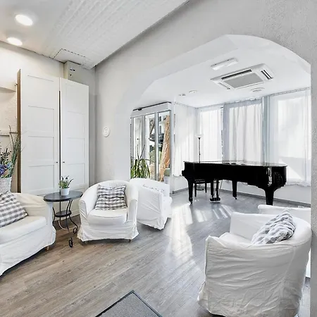 酒店 Arlecchino 里乔内