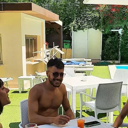 Arlecchino Ξενοδοχείο 3*