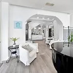 Arlecchino Hotel